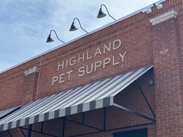 Highland Pet Supply Slide
